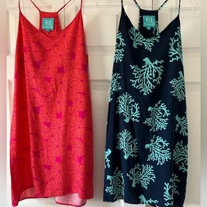Two beautiful Escapada sleeveless v-neck midi summer dresses.